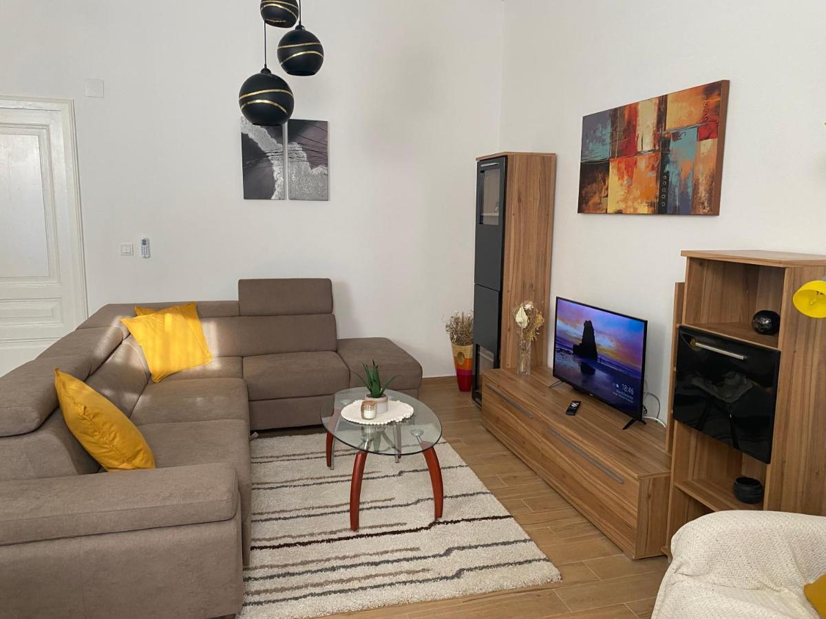 Apartman Andela Pula Centar Esterno foto